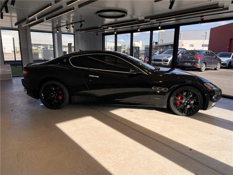 MASERATI GRANTURISMO S 4.7 V8 de 2009 avec 38 781 km | Occasion proche Lyon