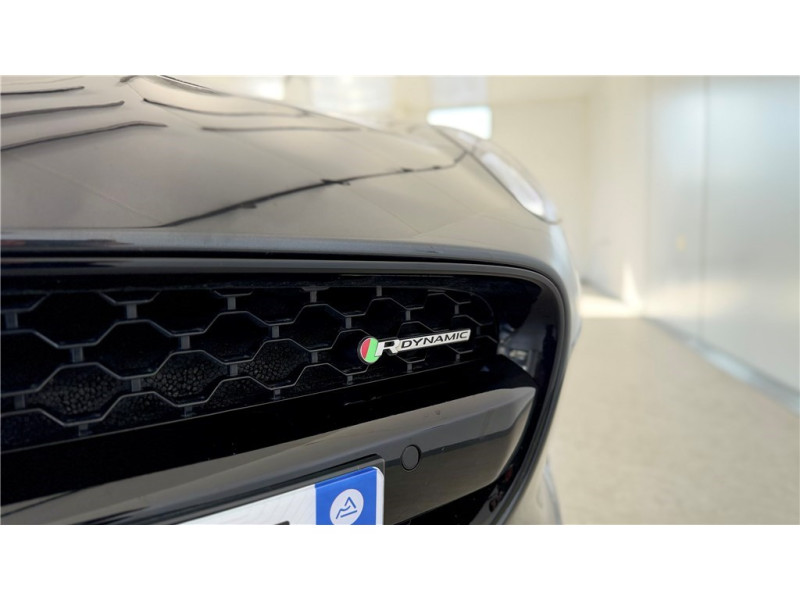 JAGUAR F-TYPE V6 3L ESSENCE SURALIMENTE 340 CH BVA8 de 2017 avec 74 000 km | Occasion proche Lyon