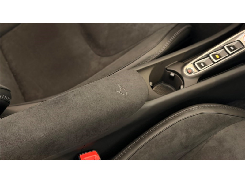 MCLAREN MCLAREN ARTURA V6 3.0 700CH de 2026 avec 10 km | Neuf proche Lyon
