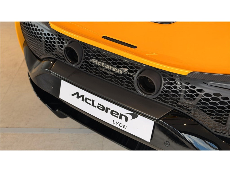 MCLAREN MCLAREN ARTURA V6 3.0 700CH de 2024 avec 11 630 km | Occasion proche Lyon