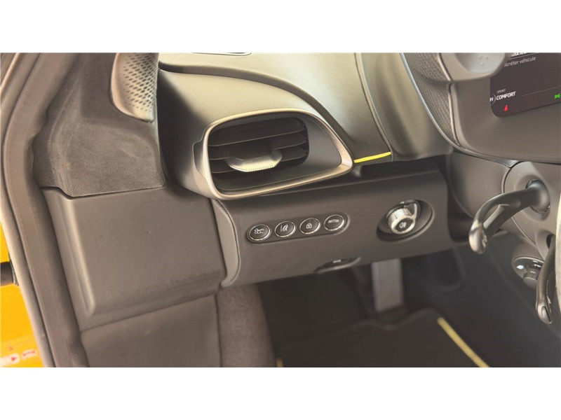 MCLAREN MCLAREN ARTURA V6 3.0 700CH de 2024 avec 11 630 km | Occasion proche Lyon