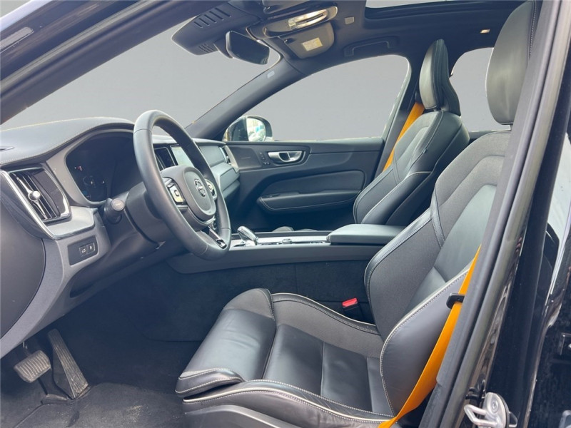 VOLVO XC60 T8 AWD 318 CH + 87 CH GEARTRONIC 8 de 2023 avec 32 250 km | Occasion proche Lyon