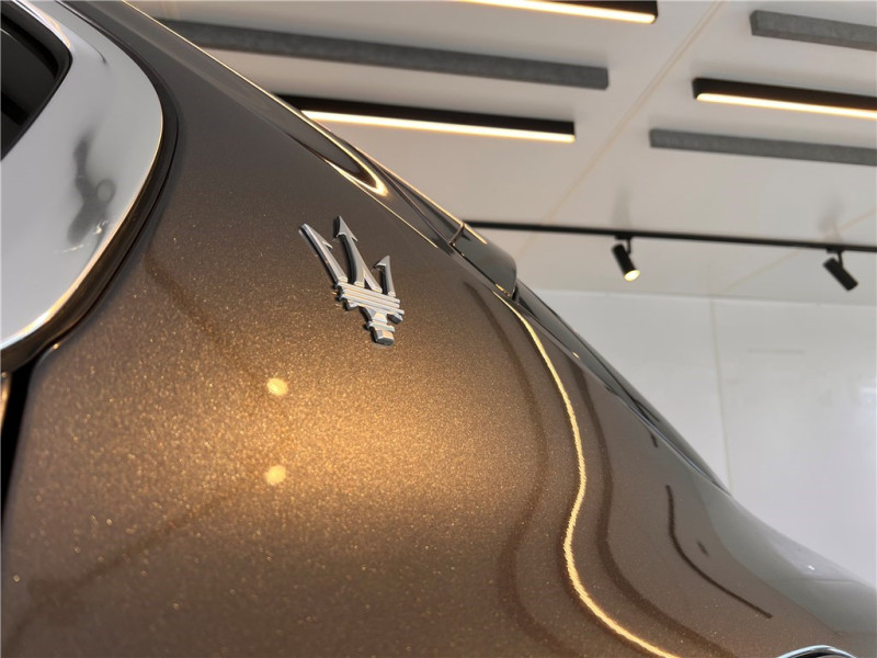 MASERATI GRECALE L4 300 CH HYBRIDE de 2022 avec 29 800 km | Occasion proche Lyon
