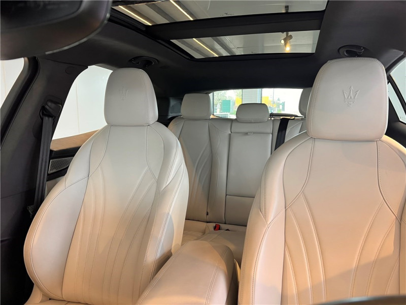 MASERATI GRECALE L4 300 CH HYBRIDE de 2022 avec 29 800 km | Occasion proche Lyon