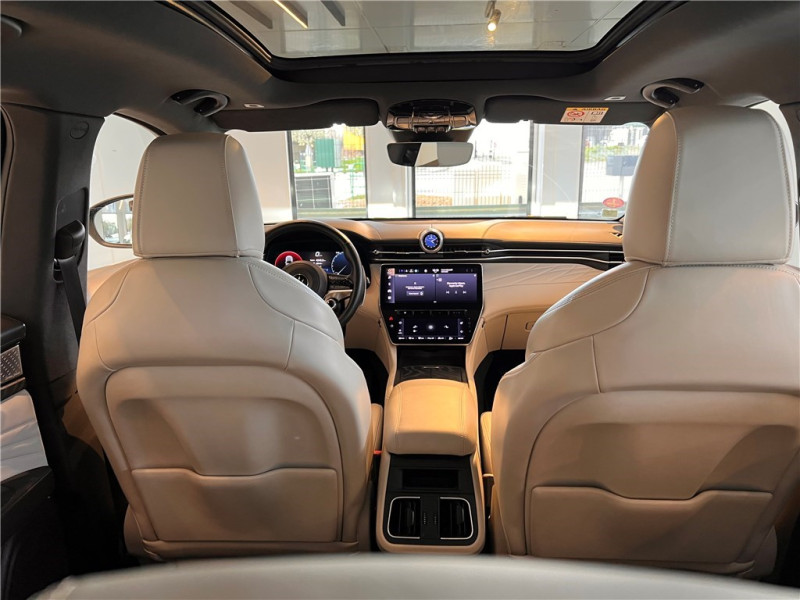 MASERATI GRECALE L4 300 CH HYBRIDE de 2022 avec 29 800 km | Occasion proche Lyon