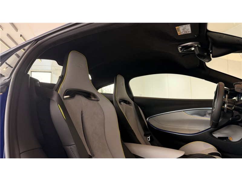 MCLAREN MCLAREN ARTURA V6 3.0 680CH de 2026 avec 5 km | Neuf proche Lyon
