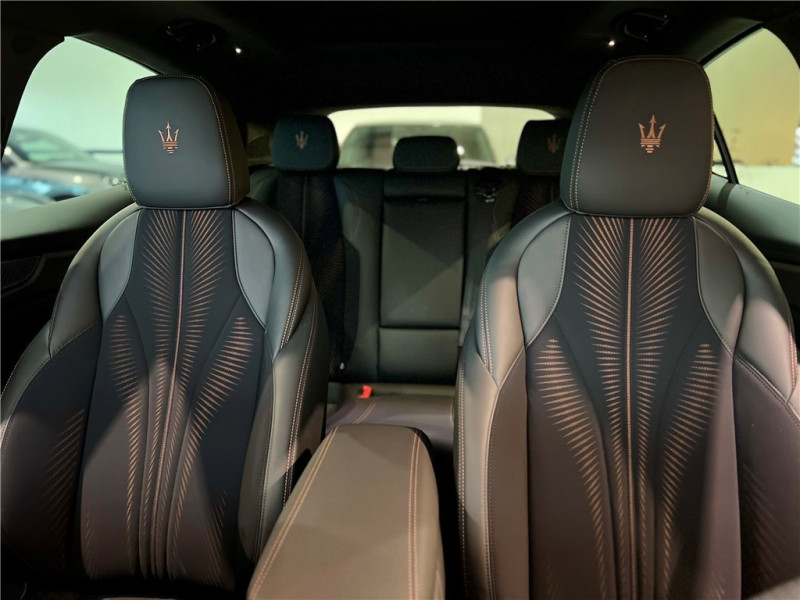 MASERATI GRECALE 410 KW de 2025 avec 10 500 km | Occasion proche Lyon