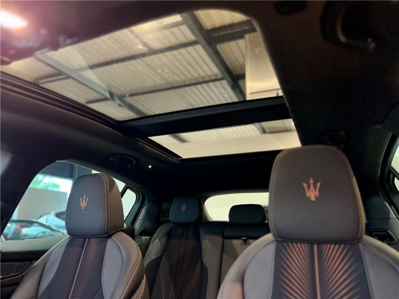 MASERATI GRECALE 410 KW de 2025 avec 10 500 km | Occasion proche Lyon