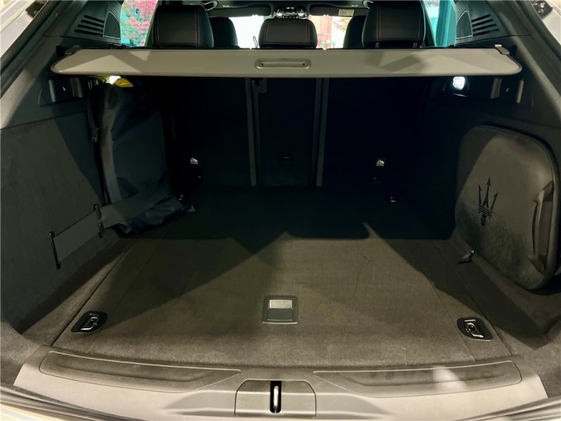 MASERATI GRECALE 410 KW de 2025 avec 10 500 km | Occasion proche Lyon
