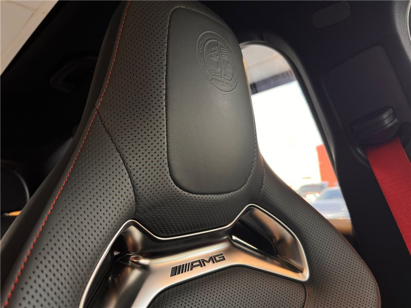 MERCEDES-BENZ GLC AMG 63 S E PERFORMANCE SPEEDSHIFT MCT 9G AMG 4MATIC+ de 2025 avec 15 000 km | Occasion proche Lyon