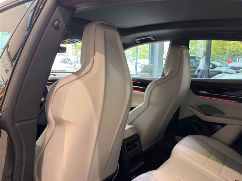 PORSCHE MACAN VP 4S 516 CH de 2025 avec 4 000 km | Occasion proche Lyon