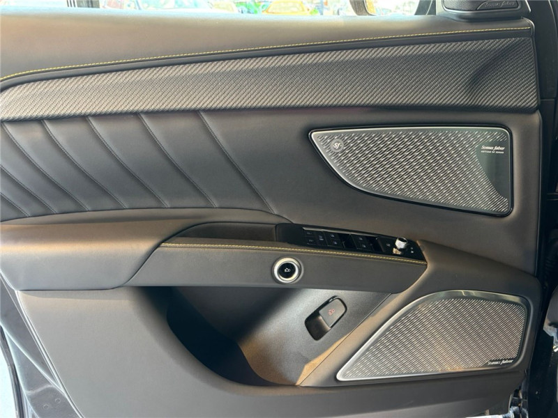 MASERATI GRECALE V6 530 CH de 2022 avec 32 996 km | Occasion proche Lyon