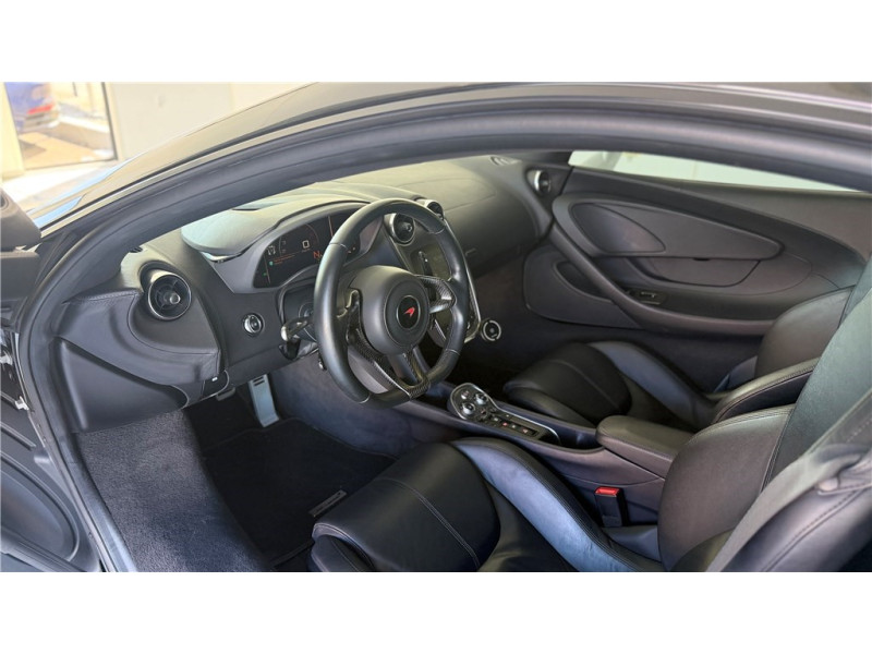 MCLAREN MCLAREN 570S V8 3.8 570 CH de 2016 avec 42 214 km | Occasion proche Lyon