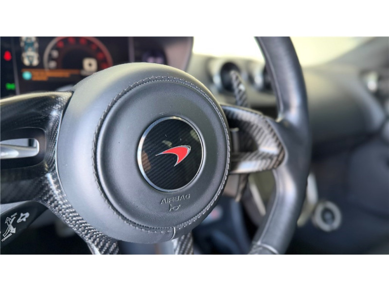 MCLAREN MCLAREN 570S V8 3.8 570 CH de 2016 avec 42 214 km | Occasion proche Lyon