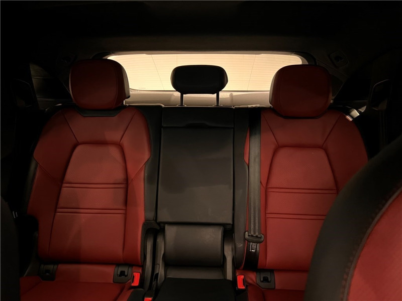 PORSCHE CAYENNE E-HYBRID 4.0 V8 739 CH de 2024 avec 36 050 km | Occasion proche Lyon