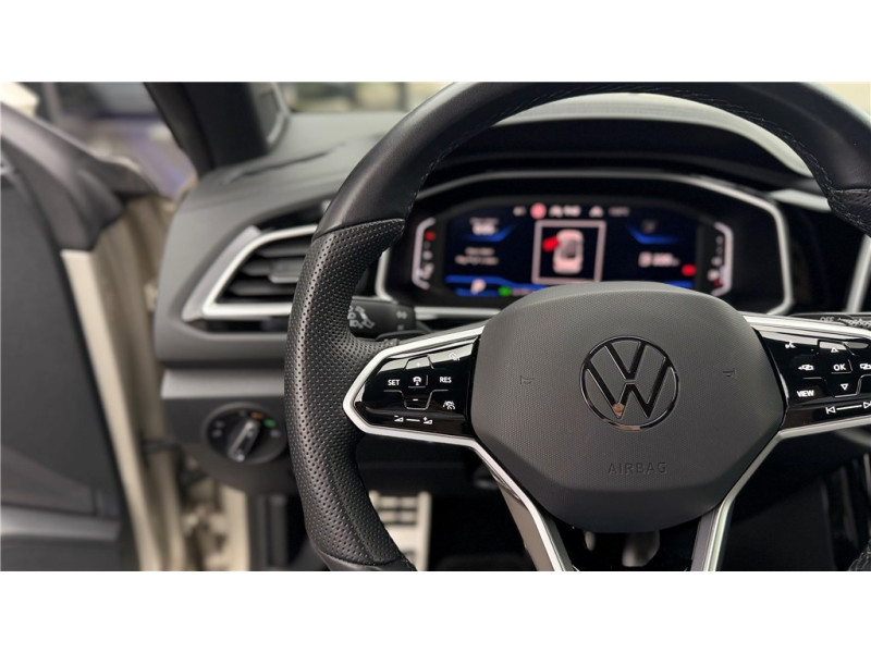 VOLKSWAGEN T-ROC 1.5 TSI EVO 150 START/STOP DSG7 de 2023 avec 64 900 km | Occasion proche Lyon