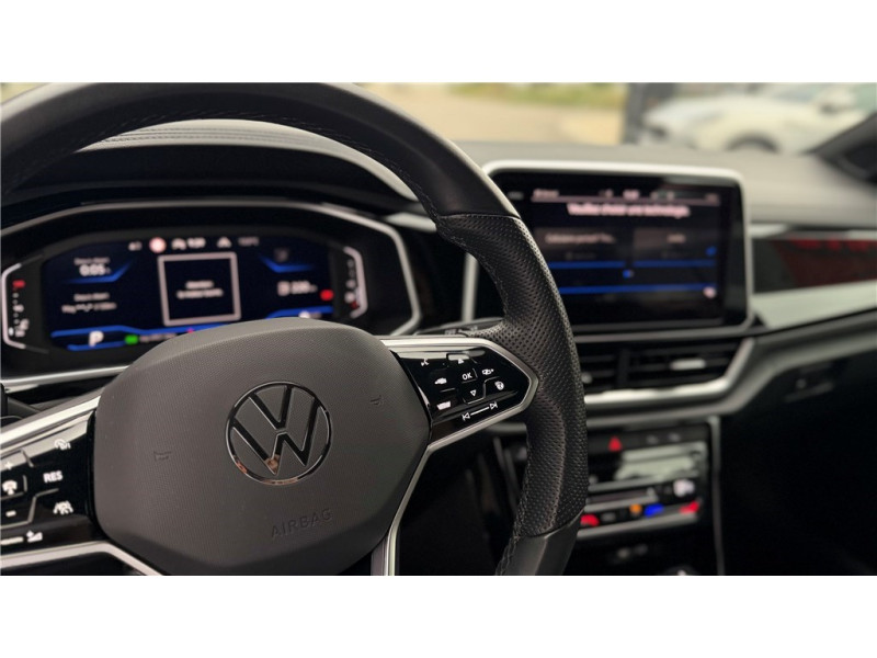 VOLKSWAGEN T-ROC 1.5 TSI EVO 150 START/STOP DSG7 de 2023 avec 64 900 km | Occasion proche Lyon