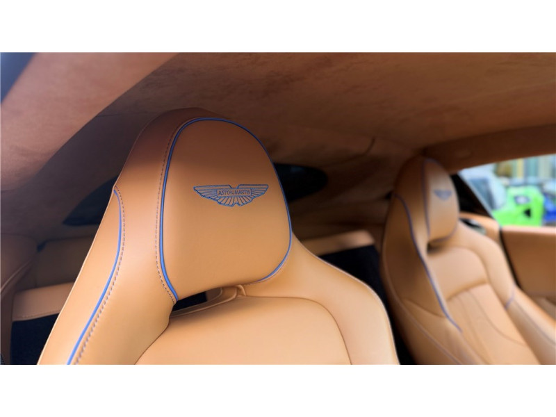 ASTON MARTIN DIVERS VANTAGE V8 COUPE de 2024 avec 17 978 km | Occasion proche Lyon