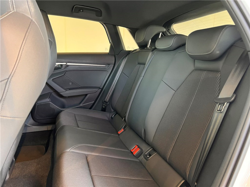 AUDI A3/S3 45 TFSIE 245 S TRONIC 6 de 2024 avec 7 000 km | Occasion proche Lyon