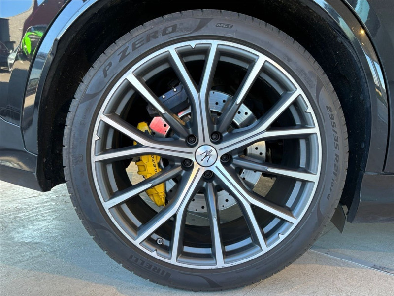 MASERATI GRECALE V6 530 CH de 2022 avec 36 000 km | Occasion proche Lyon