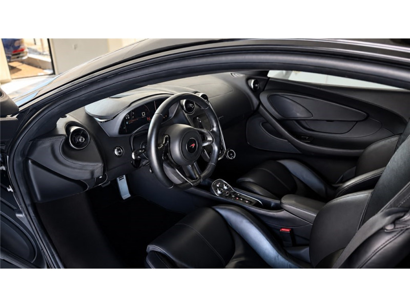 MCLAREN MCLAREN 570S V8 3.8 570 CH de 2016 avec 42 214 km | Occasion proche Lyon