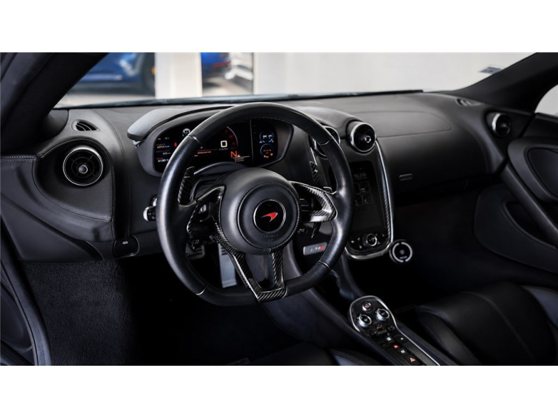 MCLAREN MCLAREN 570S V8 3.8 570 CH de 2016 avec 42 214 km | Occasion proche Lyon