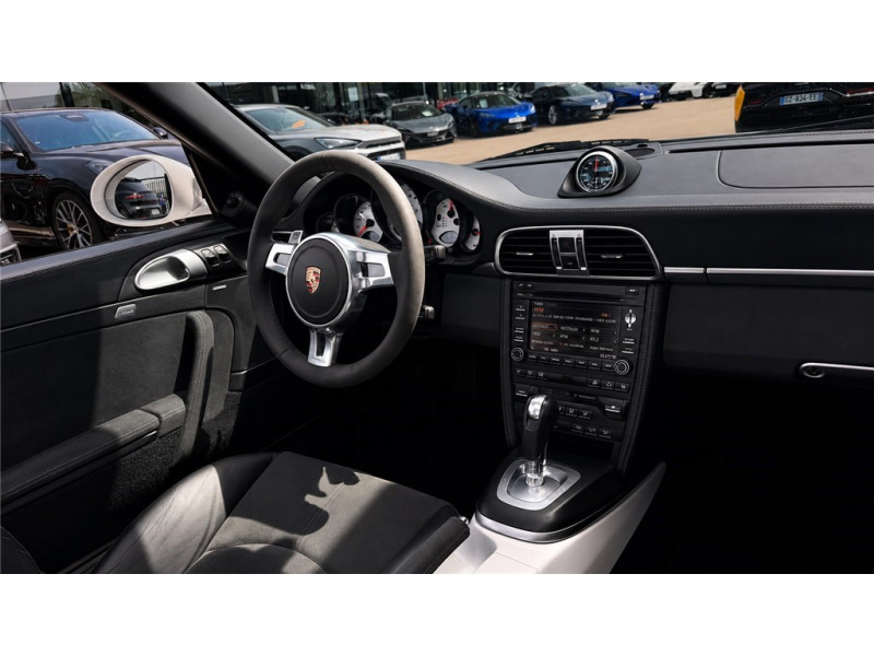 PORSCHE 911 GTS 911 Carrera 3.8i de 2011 avec 50 110 km | Occasion proche Lyon