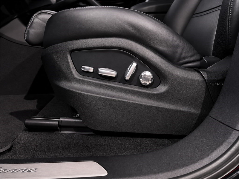 PORSCHE CAYENNE E-HYBRID 3.0 V6 462 CH TIPTRONIC BVA de 2021 avec 79 000 km | Occasion proche Lyon