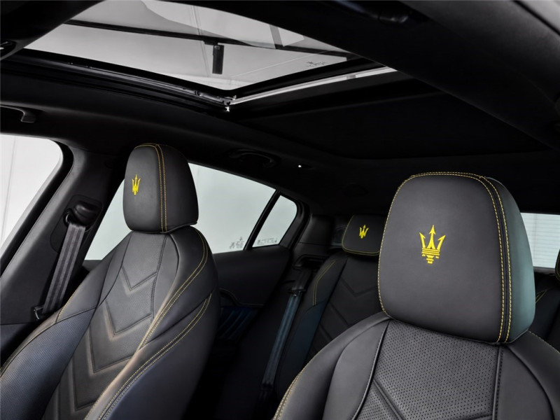 MASERATI GRECALE V6 530 CH de 2022 avec 36 000 km | Occasion proche Lyon