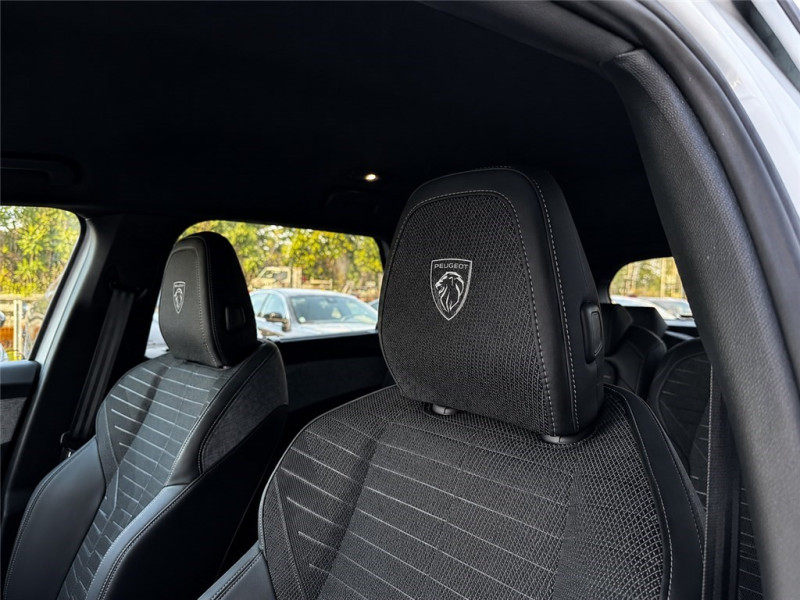 PEUGEOT 5008 HYBRID 145 E-DCS6 de 2025 avec 12 000 km | Occasion proche Lyon