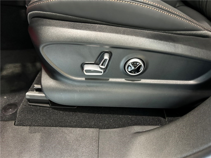 MASERATI GRECALE ELECTRIQUE 410 KW de  avec 8 km | Neuf proche Lyon