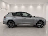 MASERATI LEVANTE L4 330 CH HYBRID de 2021 avec 108 900 km | Occasion proche Lyon