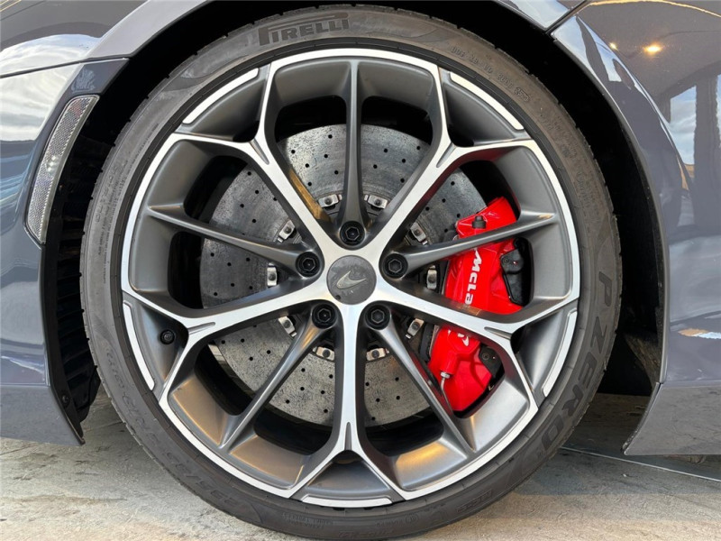 MCLAREN MCLAREN ARTURA SPIDER V6 3.0 700CH de 2024 avec 5 500 km | Occasion proche Lyon