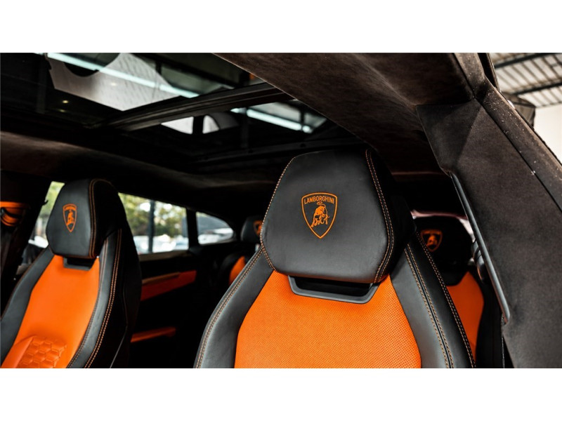 LAMBORGHINI URUS 4.0 V8 650 CH BVA8 de 2021 avec 38 000 km | Occasion proche Lyon