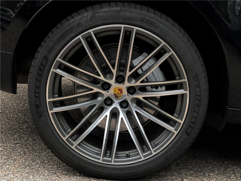 PORSCHE MACAN TURBO 3.0 440 CH de 2019 avec 141 526 km | Occasion proche Lyon