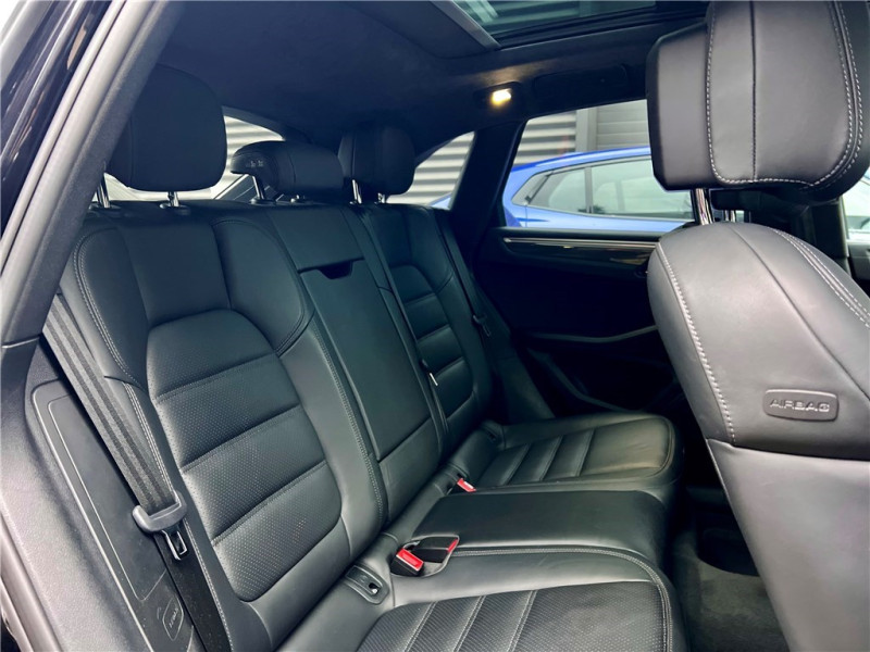 PORSCHE MACAN TURBO 3.0 440 CH de 2019 avec 141 526 km | Occasion proche Lyon