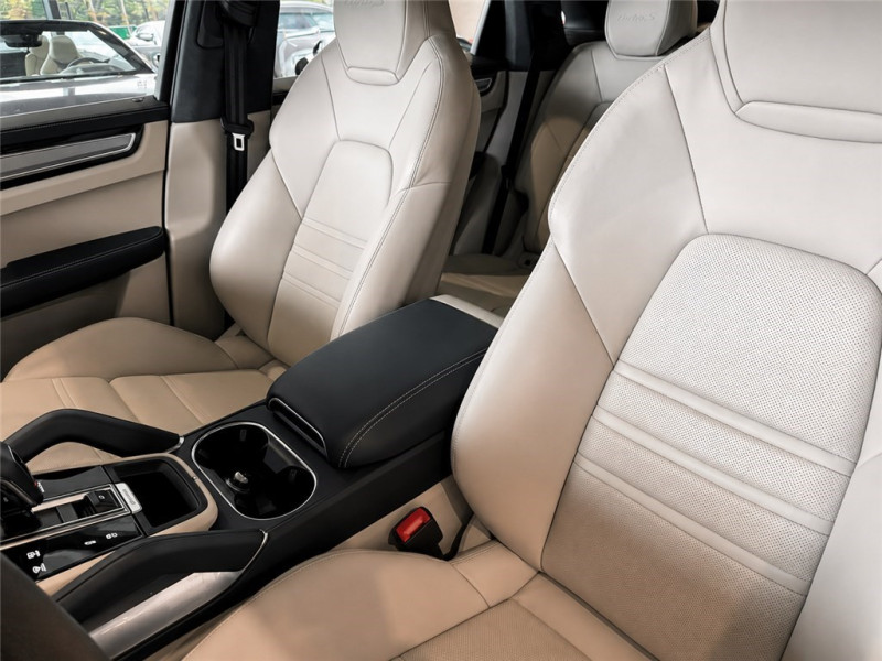 PORSCHE CAYENNE COUPE E-HYBRID 4.0 V8 680 CH TIPTRONIC BVA de 2022 avec 33 123 km | Occasion proche Lyon