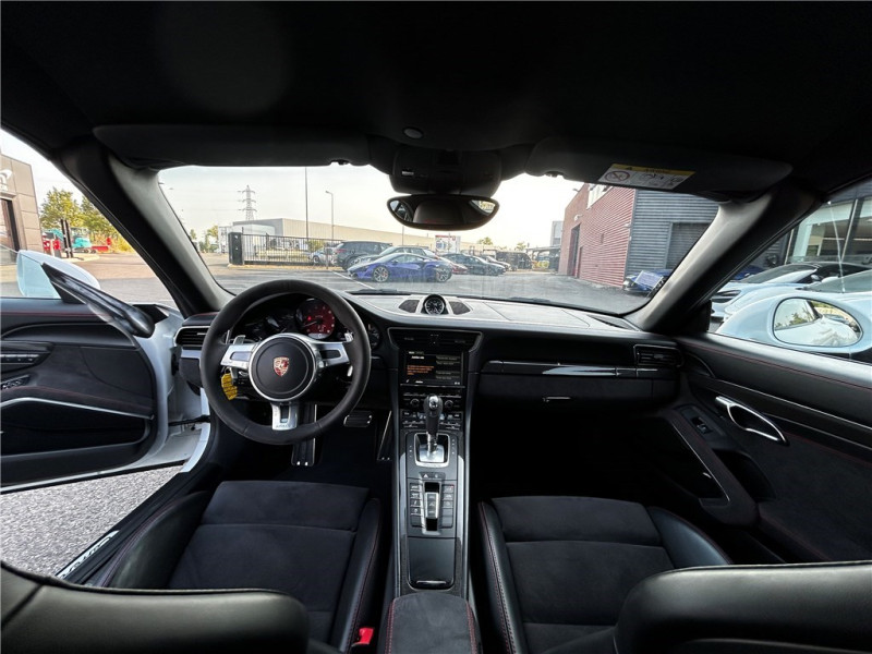 PORSCHE 911 CARRERA CABRIOLET CARRERA 4 CABRIOLET 3.8I 430 de 2015 avec 61 000 km | Occasion proche Lyon