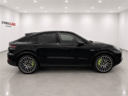 PORSCHE DIVERS CAYENNE E-HYBRID de 2021 avec 111 123 km | Occasion proche Lyon