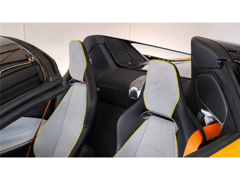 MCLAREN MCLAREN ARTURA V6 3.0 700CH de 2024 avec 14 500 km | Occasion proche Lyon