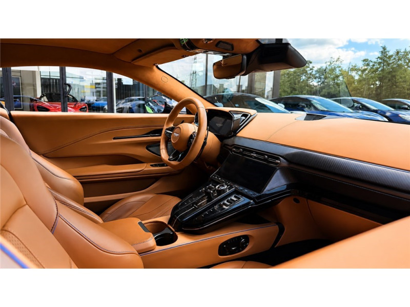 ASTON MARTIN VANTAGE COUPE  V8 510 CH BVA8 de 2024 avec 17 978 km | Occasion proche Lyon