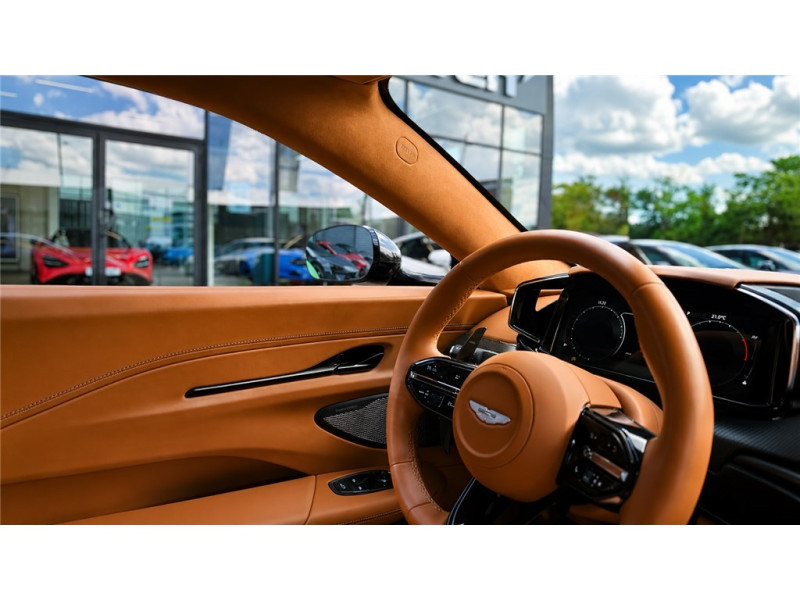 ASTON MARTIN VANTAGE COUPE  V8 510 CH BVA8 de 2024 avec 17 978 km | Occasion proche Lyon