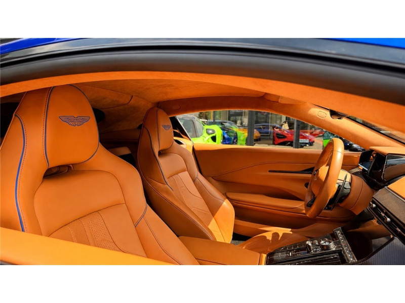 ASTON MARTIN VANTAGE COUPE  V8 510 CH BVA8 de 2024 avec 17 978 km | Occasion proche Lyon