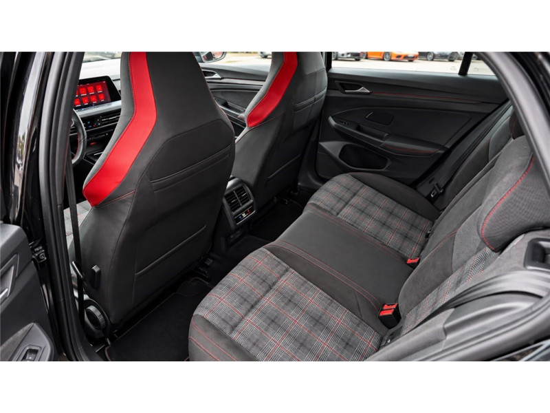 VOLKSWAGEN GOLF 2.0 TSI 245 DSG7 de 2022 avec 37 500 km | Occasion proche Lyon