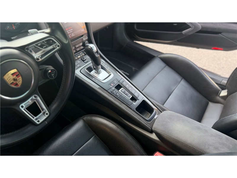 PORSCHE 911 CARRERA COUPE 3.0I 450 de 2017 avec 72 300 km | Occasion proche Lyon